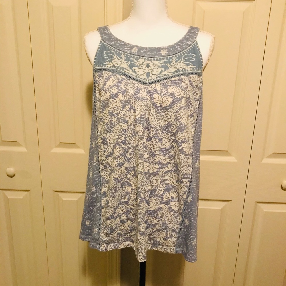 Women’s Top